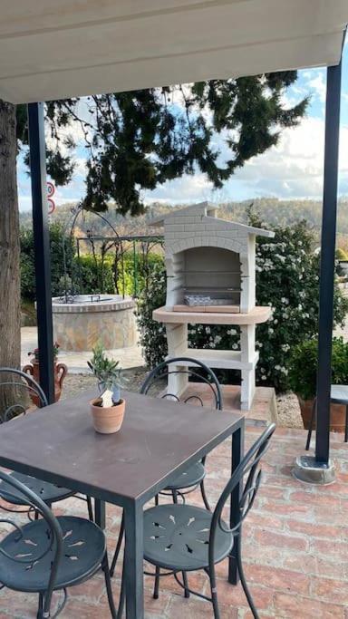 Casa Vacanze Podere San Giusto Volterra Esterno foto