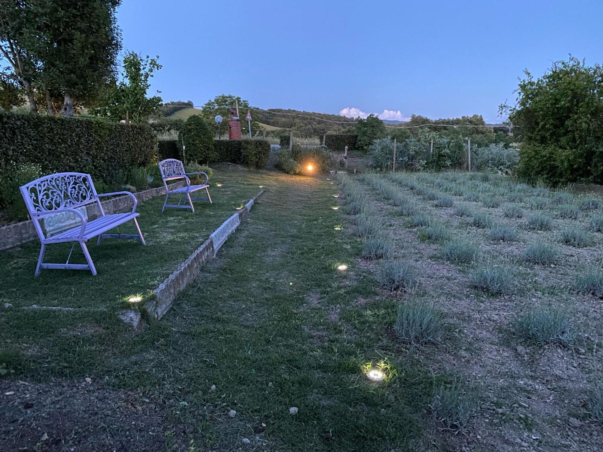 Casa Vacanze Podere San Giusto Volterra Esterno foto